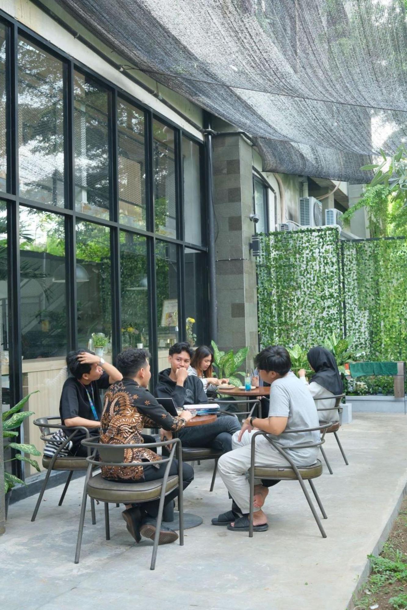 Cordova Suites سيمارانغ المظهر الخارجي الصورة